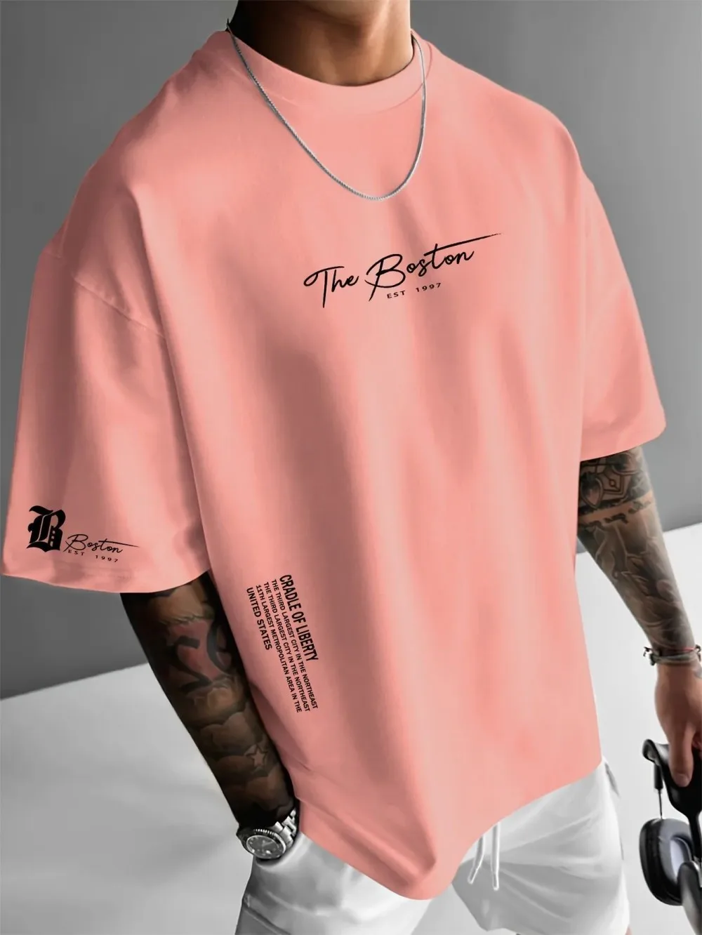 The latest luxurious men's bra - đánh giá và giá Streetwear Brand Tees