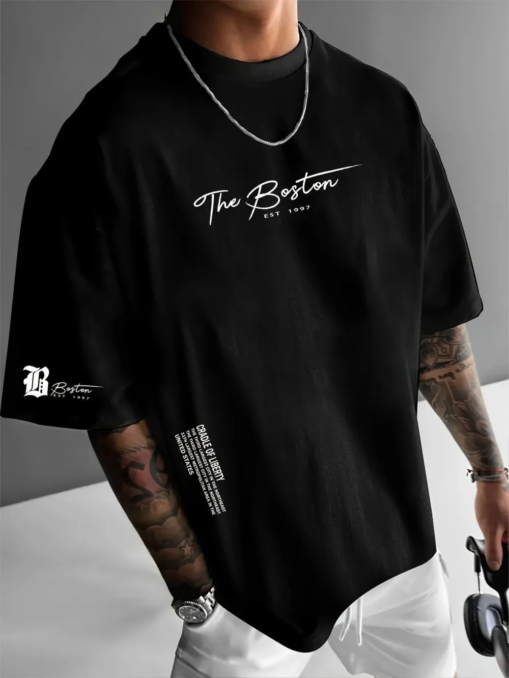 The latest luxurious men's bra - đánh giá và giá Streetwear Brand Tees