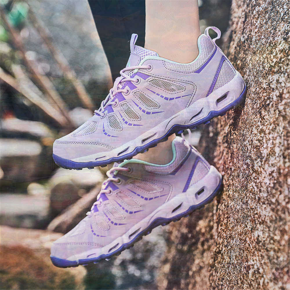 Sumer Round Tip Silver Sneaker - đánh giá và giá Streetwear Brand Trends