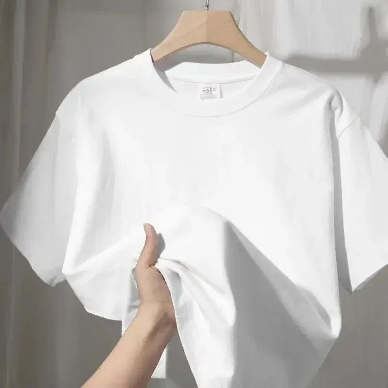 Calvin Women's T-Shirt Leisure - đánh giá và giá Streetwear Brand Tees