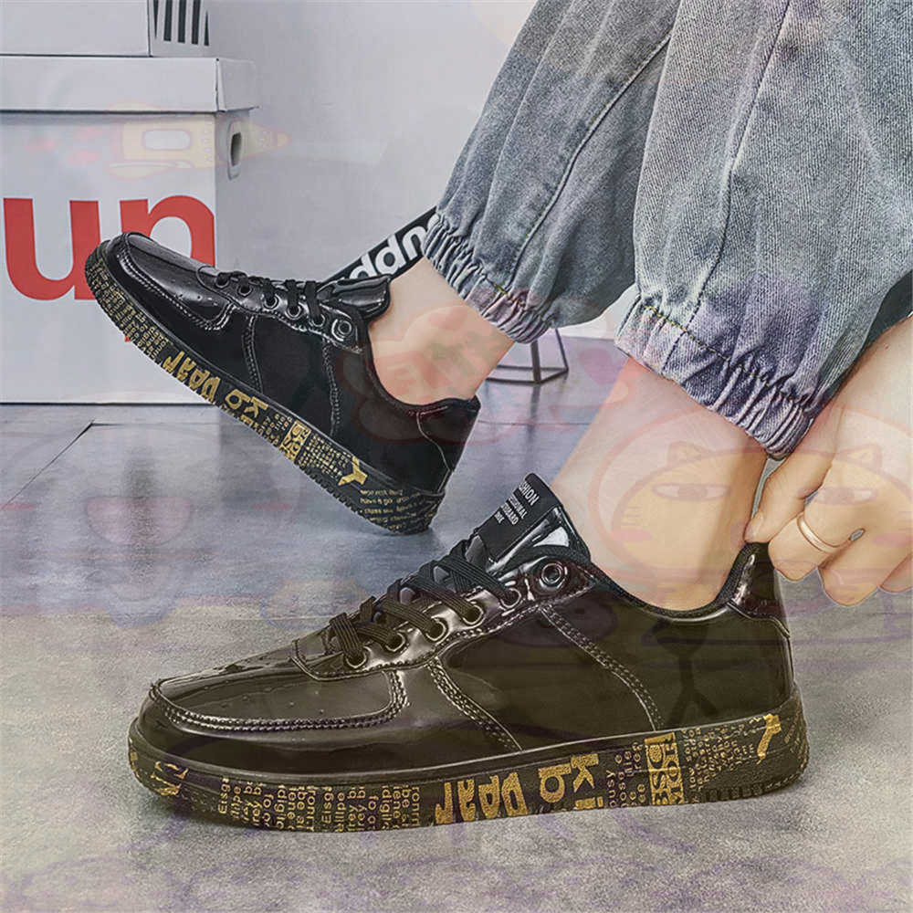 Round Foot Size 45 Sneakers Wh - đánh giá và giá Streetwear Brand Uk